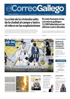 BOMBEROS DE BRIÓN Y ORDES RESCATAN A DOS SANTIAGUESES EN UN INCENDIO